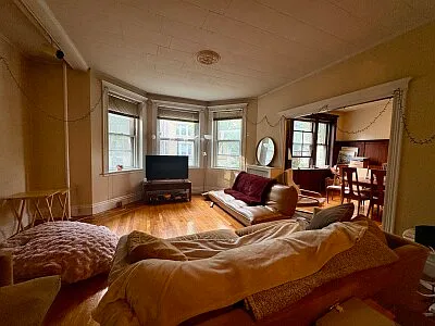 12 Euston St #1 Photo 1