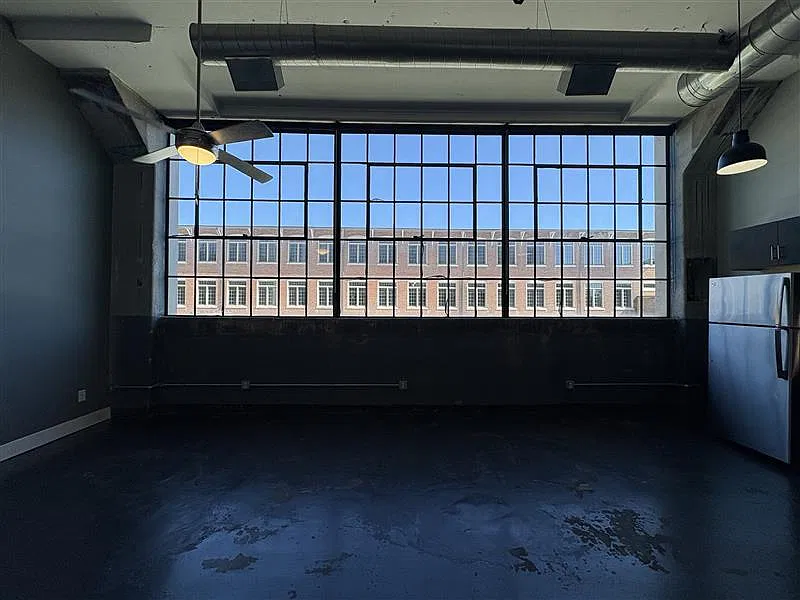 2 bed, 875 sqft, $1,493 — Photo 4
