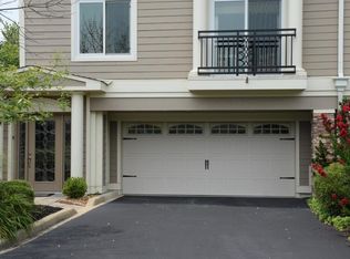 1648 Victory Ct, Prospect, KY 40059