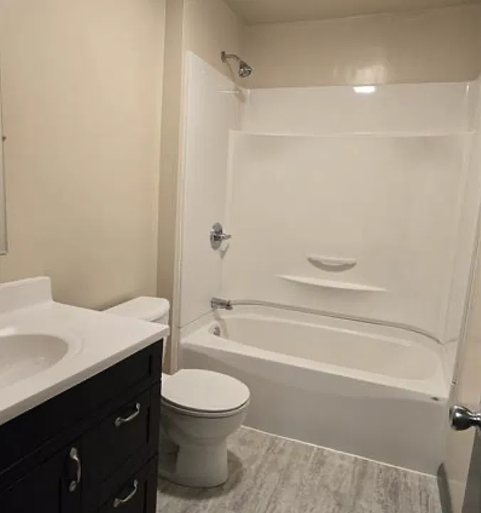 201 W Palmer St #8
