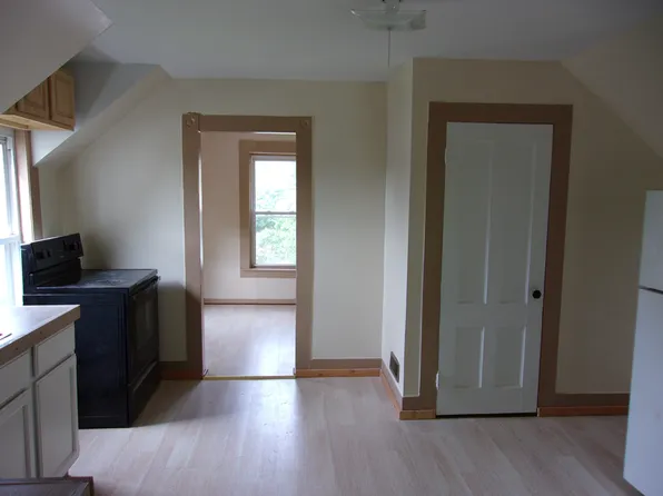 88 Clinton St #3, Laconia, NH 03246