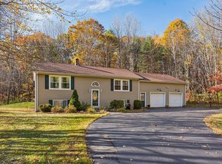 196 Beech Hill Rd, Auburn, ME 04210