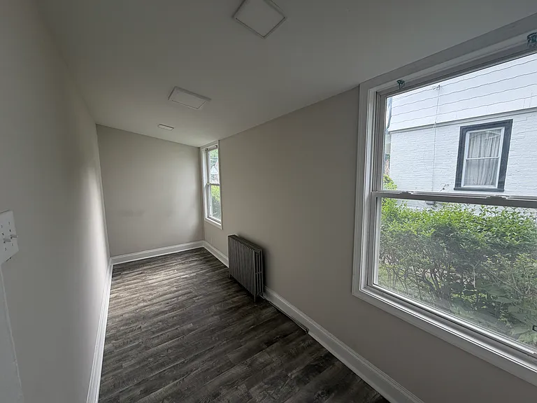501 W Glenside Ave #2 — Photo 6