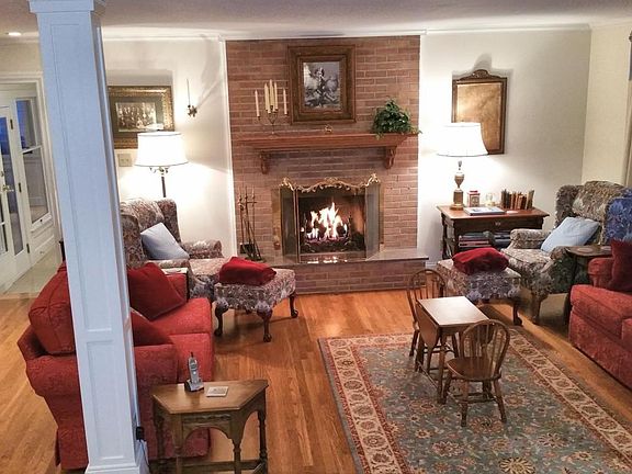 2nd image of 90 Wilson Dr