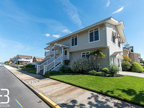 5th image of 22 Marshall Ln
