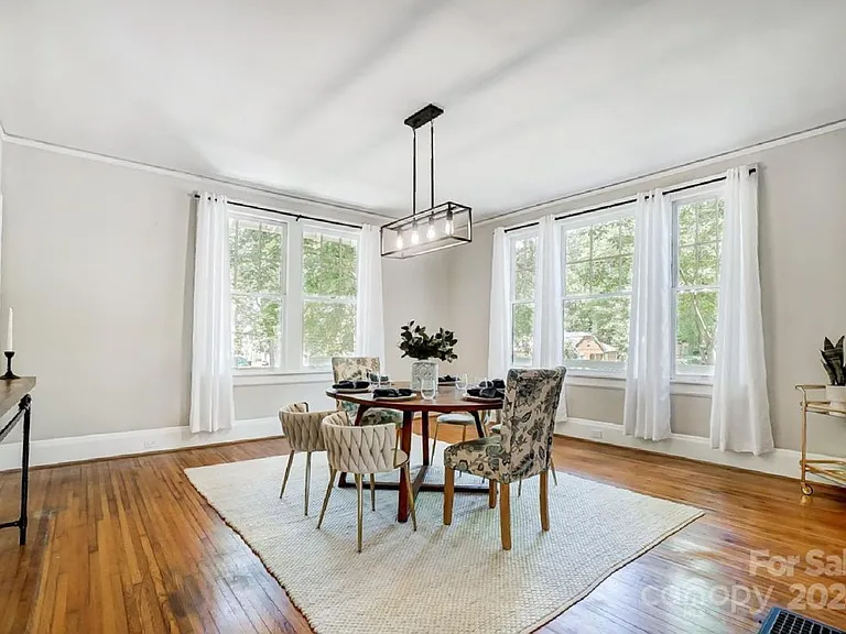 1217 S York St — Photo 10
