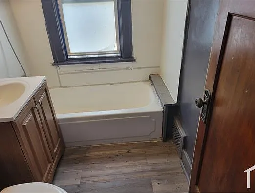 2 bed, $1,200 — Photo 3