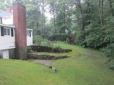 2nd image of 72 Westgate Rd