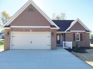 512 Alphin Ave, Waynesboro, VA 22980