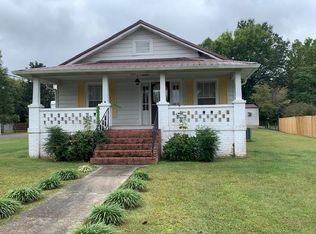 106 Laurel St, Bruceton, TN 38317