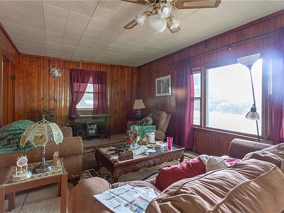3rd image of 4908 Pleasant Ave