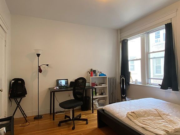 2nd image of 95 Park Dr APT 8