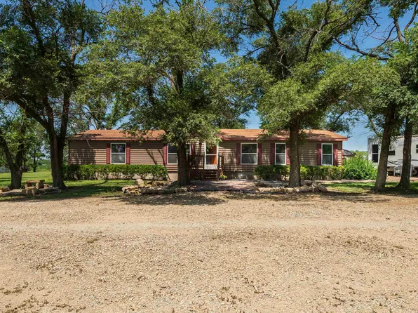 12750 SW 50th St, Benton, KS 67017