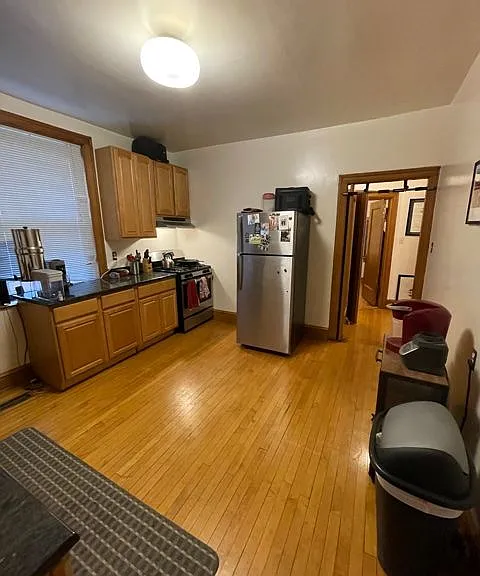 1514 W Cornelia Ave #3 — Photo 3
