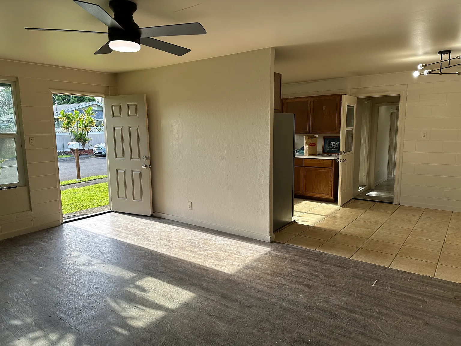 3 bed, 1152 sqft, $3,500 — Photo 3