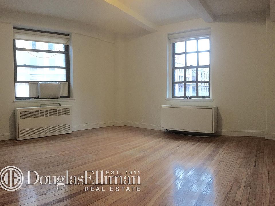 2nd image of 330 E 43rd St APT 801