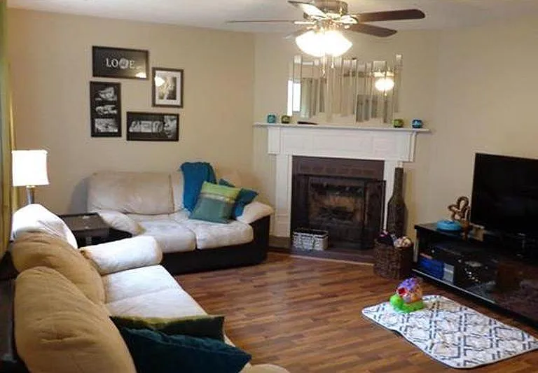 LivingRoomWithFireplace