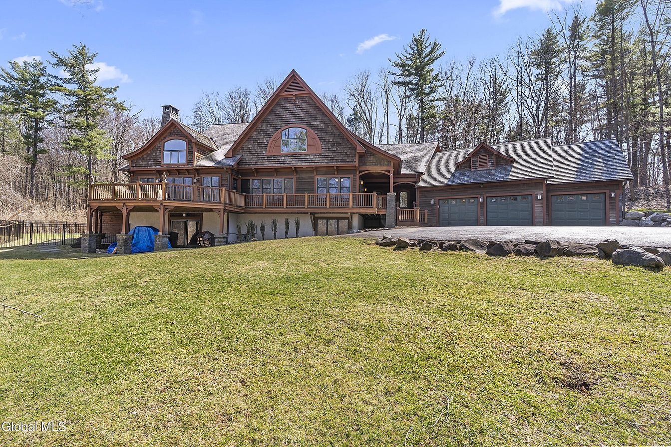 1st image of 35 Shaker Bay Road