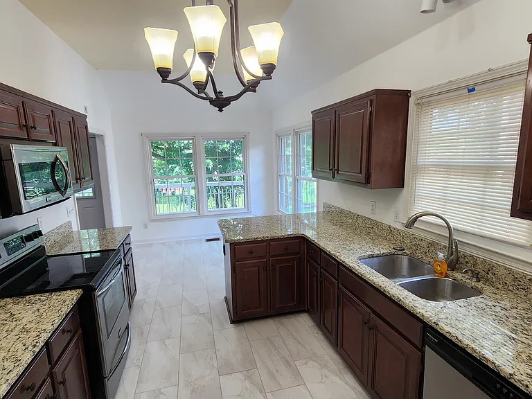 3364 Bell Rd — Photo 6