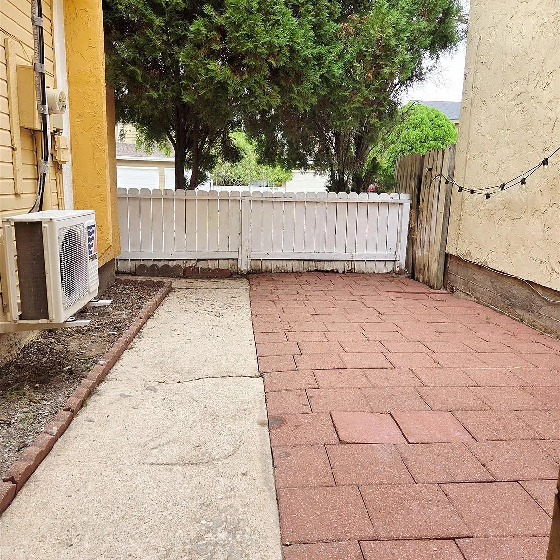 3 bed, 2.5 bath, 1484 sqft, $1,500 — Photo 3