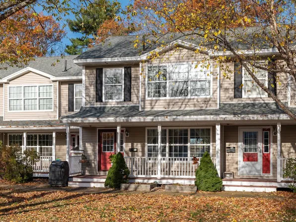 9 Main Street #3, Kittery, ME 03904