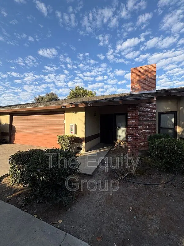 2 bed, 2.0 bath, $1,650 — Photo 2