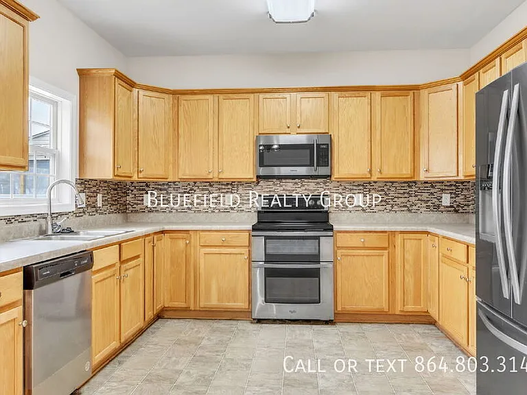 190 Slate Dr — Photo 10