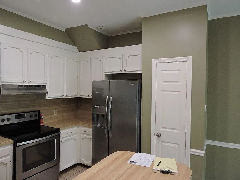 5138 Stumberg Ln — Photo 4