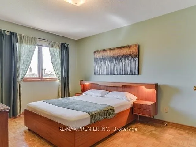29 Carmen Cres — Photo 12