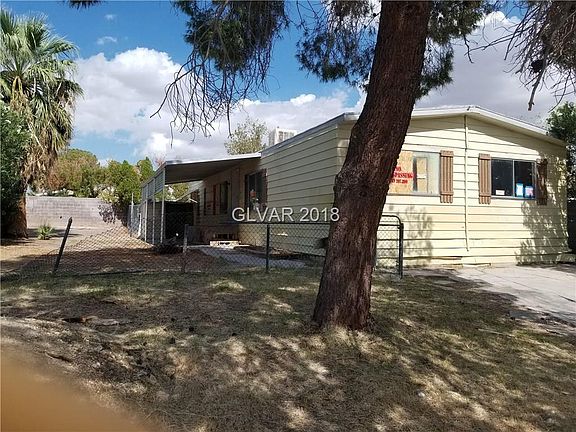 4th image of 4658 Esplanade Way