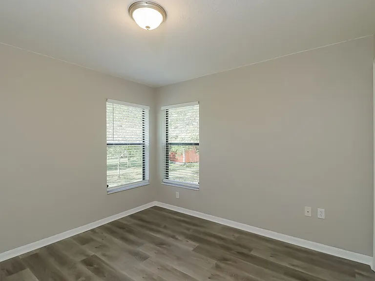 13114 Scottville St — Photo 12