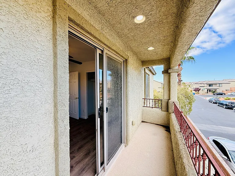 9621 Sharp Horn Ct — Photo 13