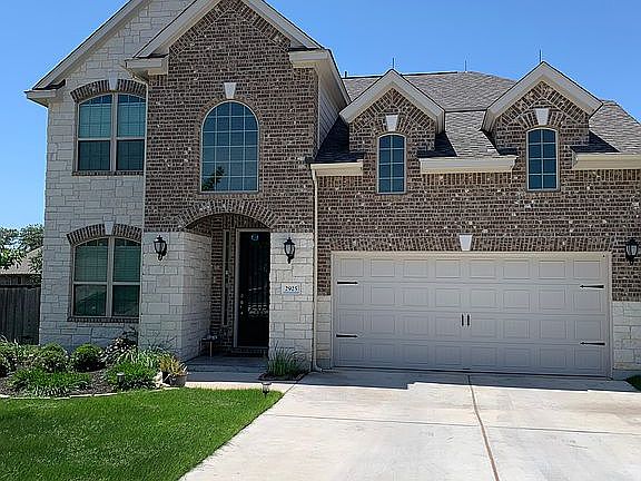 2nd image of 2925 Coral Valley Dr
