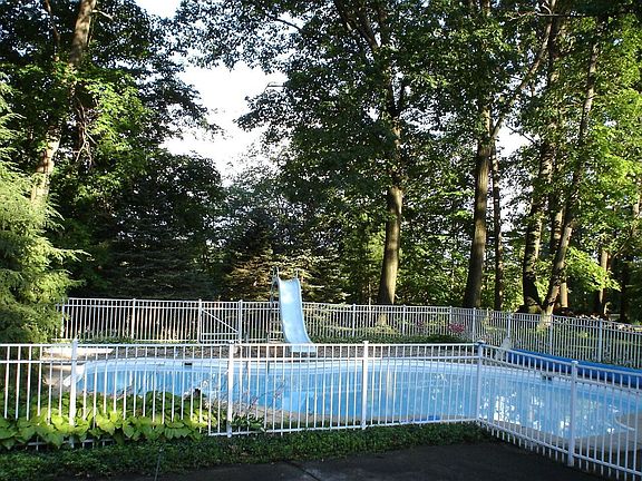 4th image of 4455 Valley Forge Dr