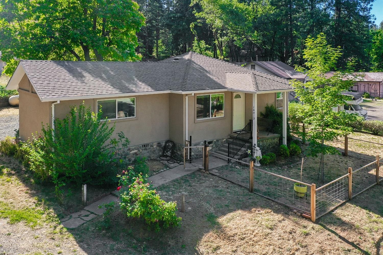 14019 Wheeler Acres Rd, Grass Valley, CA 95949 Zillow