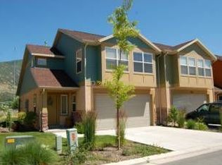 872 N Spring Pond Dr, Farmington, UT 84025