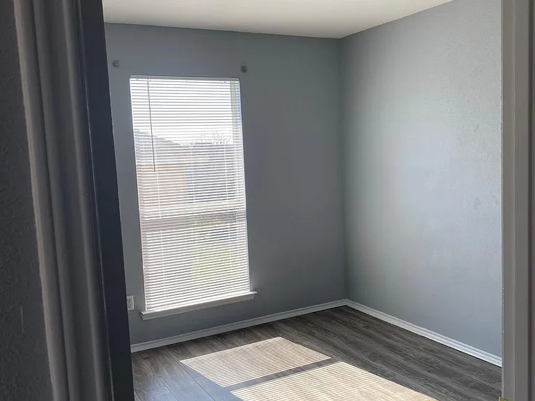 215 N Denton St #201 — Photo 28