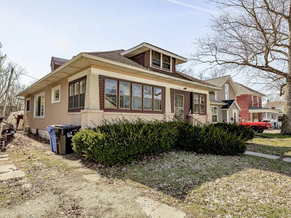 405 W Market St, Columbia City, IN 46725