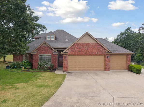 12192 N 179th East Ave, Collinsville, OK 74021
