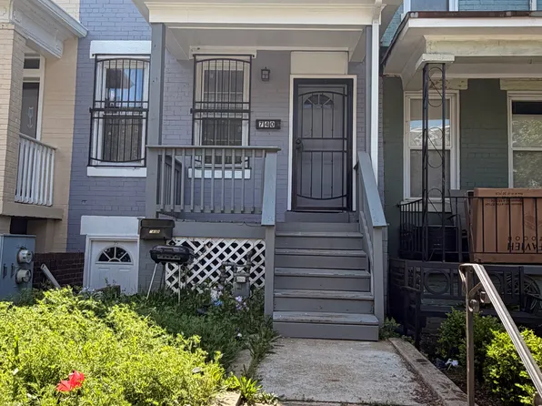 740 Hobart Pl NW, Washington, DC 20001