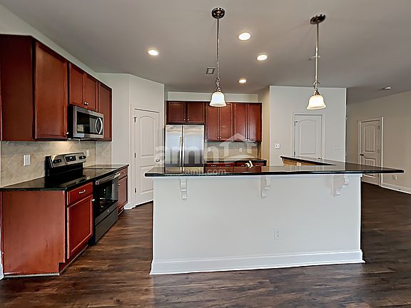 4th image of 3537 Eastern Branch Rd