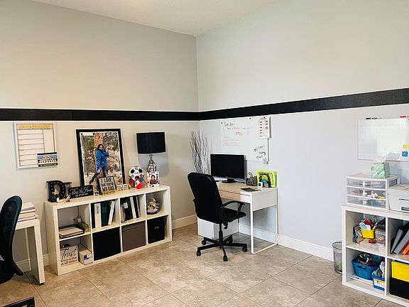 2nd image of 7254 Desert Mandarin St