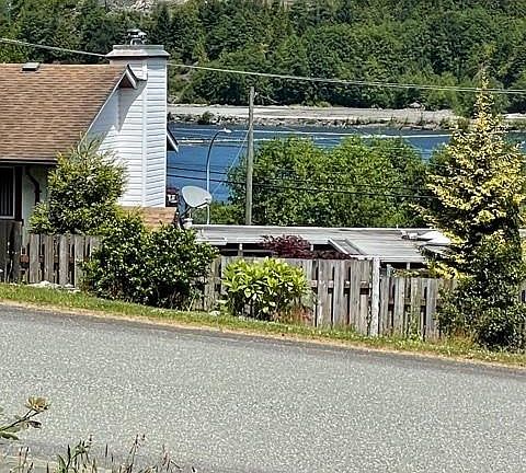 3rd image of 6110 Hunt St