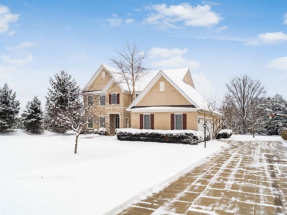3rd image of 8411 Bakircay Ln