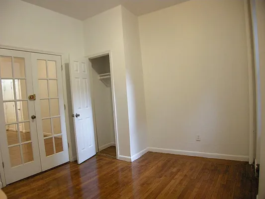 Rented by Vickers Realty | media 8