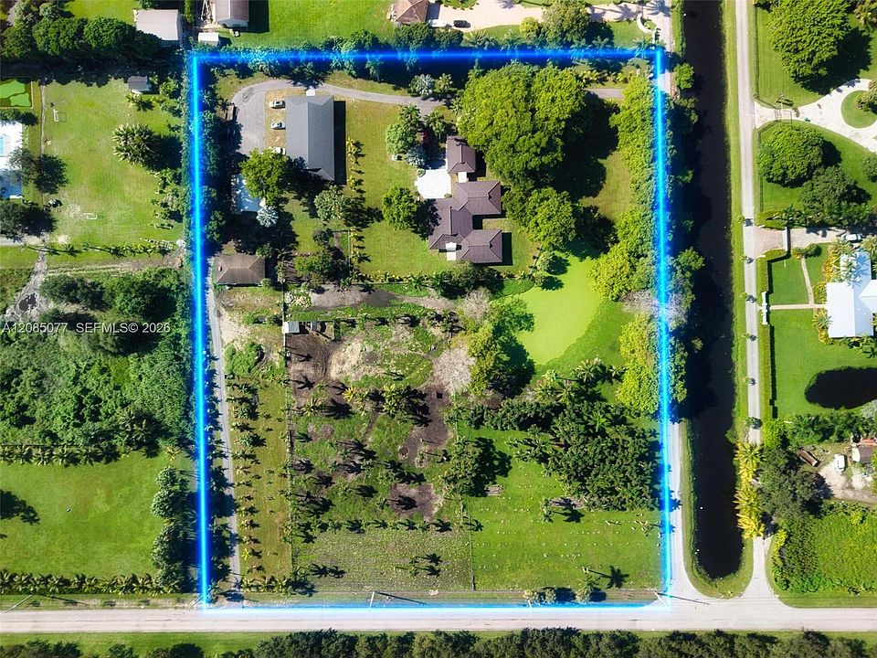 1st image of 3351 SW 132nd Ave