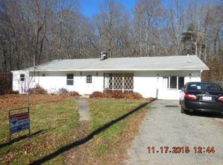 10 Abbey Ln, Foster, RI 02825