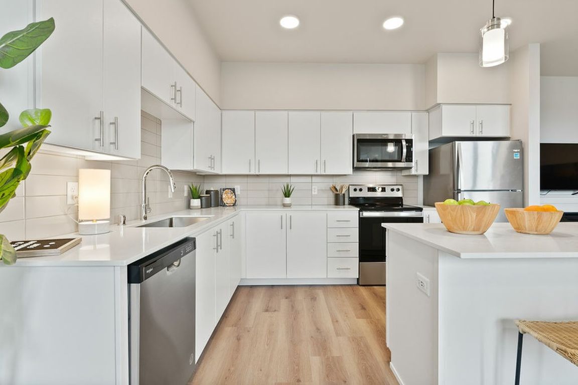 Bright Kitchen