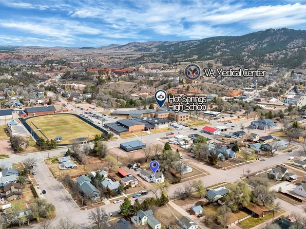 1710 Albany Ave, Hot Springs, SD 57747
