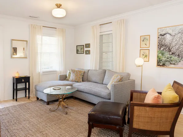 533 E 31st St, Savannah, GA 31401